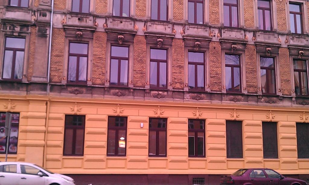 Pokoje Goscinne P.O.W. 17 Łódź Exterior foto